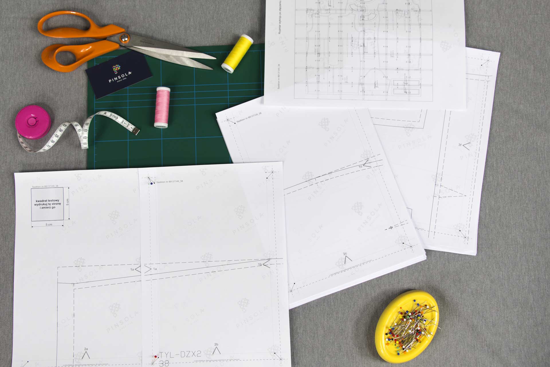 Sewing patterns - Pictures of exemplary tailoring pattern print-outs during the fitting.